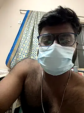 Snapshot of DJLOVE280825 chatting on 23, 11, 2025 DJLOVE280825 online show from 23, 11, 2025