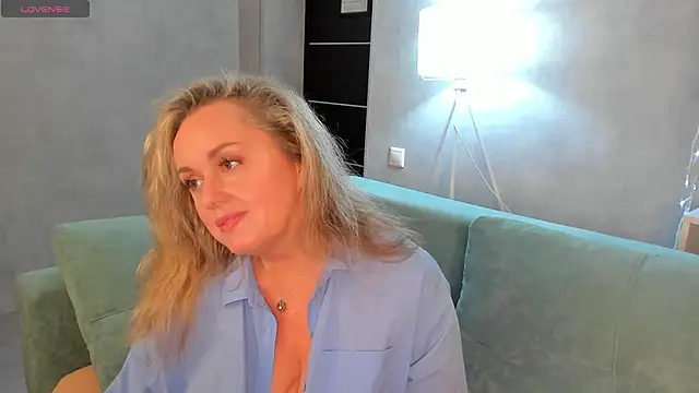 Snapshot of Sky_Kuper chatting on 27, 9, 2025 Sky Kuper online show from 27, 9, 2025