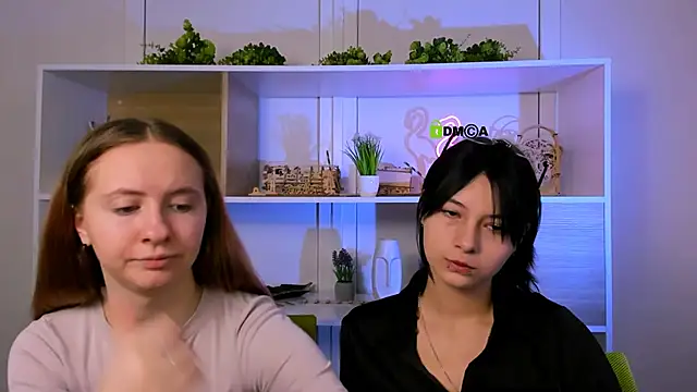 mila glow1 online show from 5, 10, 2025