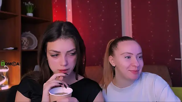 mila glow1 online show from 25, 11, 2025