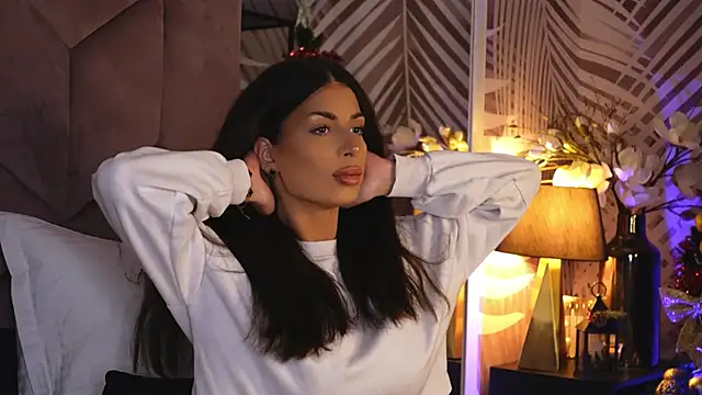 Snapshot of EvaRhea chatting on 5, 12, 2025 EvaRhea online show from 5, 12, 2025