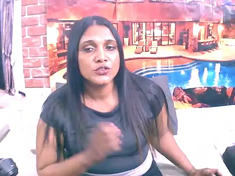 Snapshot of IndianSexyLady4u chatting on 3, 11, 2025 IndianSexyLady4u online show from 3, 11, 2025