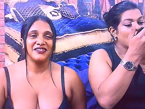 Snapshot of IndianSexyLady4u chatting on 27, 11, 2025 IndianSexyLady4u online show from 27, 11, 2025