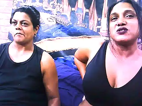 Snapshot of IndianSexyLady4u chatting on 29, 11, 2025 IndianSexyLady4u online show from 29, 11, 2025