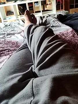 Snapshot of Horny_mummy chatting on 9, 11, 2025 Horny mummy online show from 9, 11, 2025