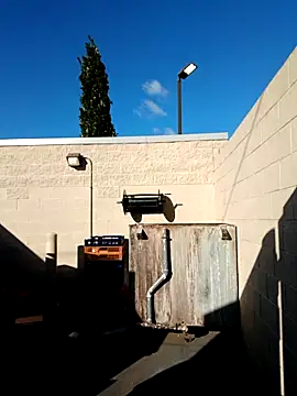 Snapshot of Dropdingo chatting on 19, 10, 2025 Dropdingo online show from 19, 10, 2025