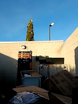 Snapshot of Dropdingo chatting on 11, 11, 2025 Dropdingo online show from 11, 11, 2025