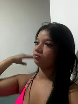 lola bn online show from 9, 10, 2025