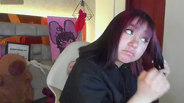 Snapshot of sophiievv chatting on 28, 11, 2025 sophiievv online show from 28, 11, 2025