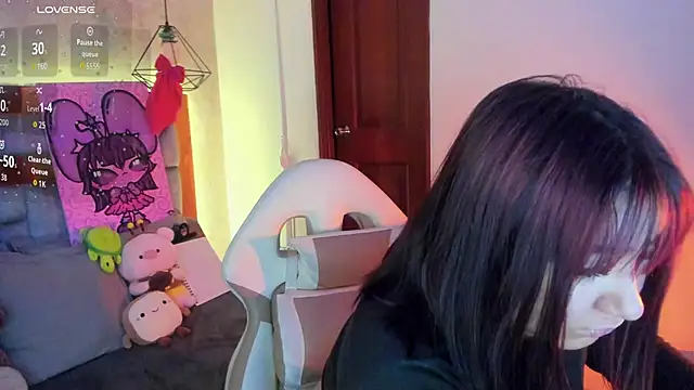 Snapshot of sophiievv chatting on 30, 11, 2025 sophiievv online show from 30, 11, 2025