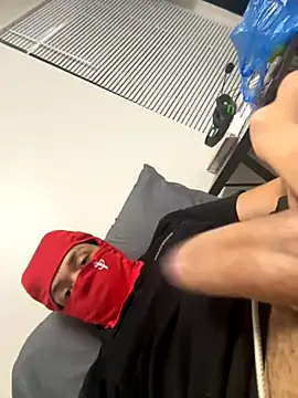 Snapshot of lionr0660 chatting on 29, 9, 2025 lionr0660 online show from 29, 9, 2025