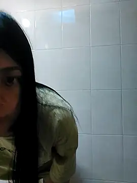 Snapshot of LunaJacobs chatting on 3, 10, 2025 LunaJacobs online show from 3, 10, 2025