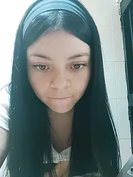 Snapshot of LunaJacobs chatting on 4, 11, 2025 LunaJacobs online show from 4, 11, 2025