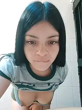 Snapshot of LunaJacobs chatting on 7, 11, 2025 LunaJacobs online show from 7, 11, 2025