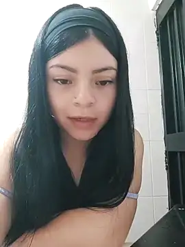 Snapshot of LunaJacobs chatting on 25, 11, 2025 LunaJacobs online show from 25, 11, 2025