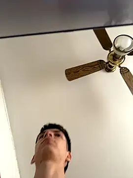 Snapshot of Luck__090 chatting on 8, 9, 2025 Luck  090 online show from 8, 9, 2025