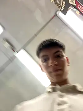 Snapshot of Luck__090 chatting on 11, 9, 2025 Luck  090 online show from 11, 9, 2025