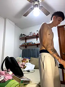 Snapshot of Luck__090 chatting on 12, 9, 2025 Luck  090 online show from 12, 9, 2025