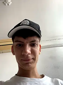 Snapshot of Luck__090 chatting on 16, 9, 2025 Luck  090 online show from 16, 9, 2025