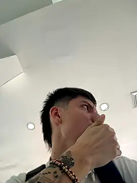 Snapshot of Luck__090 chatting on 24, 9, 2025 Luck  090 online show from 24, 9, 2025