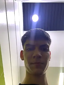 Snapshot of Luck__090 chatting on 5, 10, 2025 Luck  090 online show from 5, 10, 2025