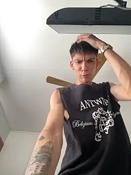 Snapshot of Luck__090 chatting on 10, 10, 2025 Luck  090 online show from 10, 10, 2025