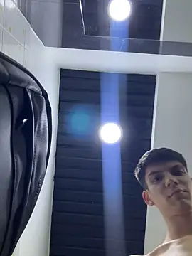 Snapshot of Luck__090 chatting on 13, 10, 2025 Luck  090 online show from 13, 10, 2025