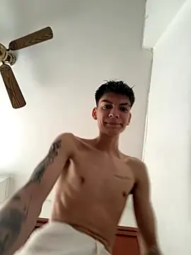 Snapshot of Luck__090 chatting on 14, 11, 2025 Luck 090 online show from 14, 11, 2025