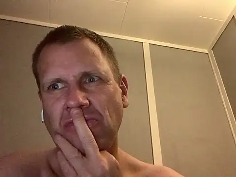 Gangbangchem online show from 7, 10, 2025