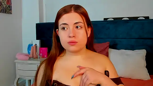 Vicluxxx online show from 12, 2, 2026