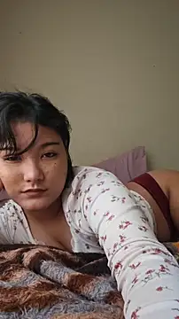 Snapshot of Hellenlin chatting on 16, 4, 2026 Hellenlin online show from 16, 4, 2026