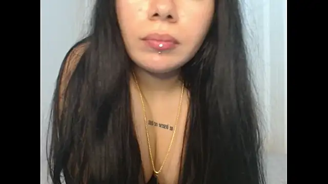 ingridequinti online show from 10, 11, 2025