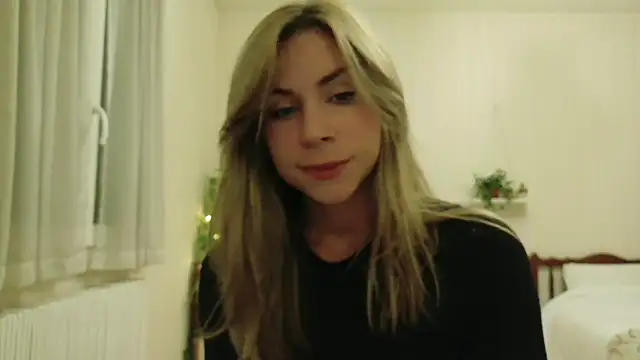 wonderalice31 online show from 26, 9, 2025