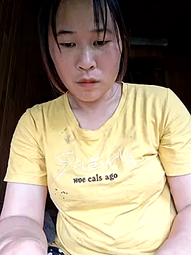 Snapshot of ALIENHR38 chatting on 23, 9, 2025 ALIENHR38 online show from 23, 9, 2025