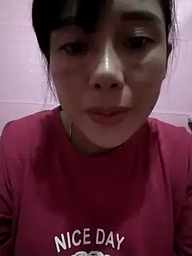 Snapshot of soope-00 chatting on 17, 10, 2025 soope-00 online show from 17, 10, 2025