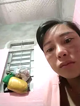 Snapshot of soope-00 chatting on 23, 11, 2025 soope-00 online show from 23, 11, 2025