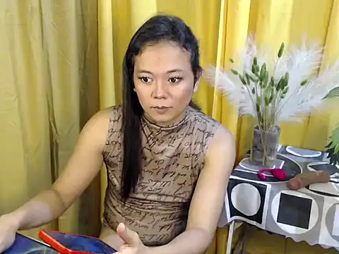 MissfrancesXxx online show from 10, 7, 2026