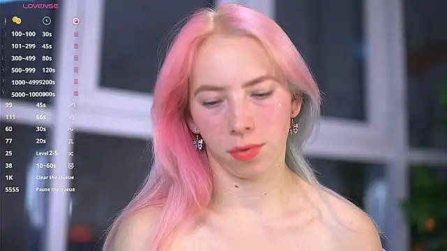 JuliannaWenger online show from 22, 11, 2025