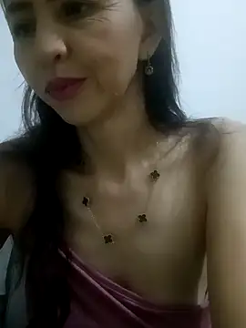 zaira spice online show from 4, 4, 2026