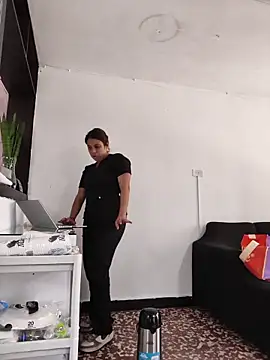 Snapshot of GabyMontenegro chatting on 11, 2, 2026 GabyMontenegro online show from 11, 2, 2026