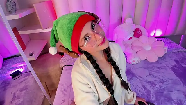 Snapshot of Annie__2 chatting on 2, 12, 2025 Annie 2 online show from 2, 12, 2025