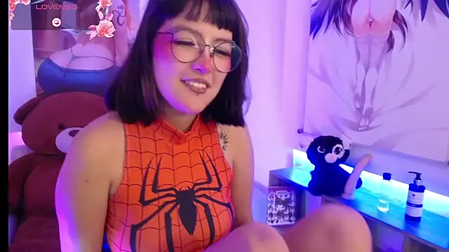 Snapshot of lil_candy77 chatting on 9, 9, 2025 lil candy77 online show from 9, 9, 2025