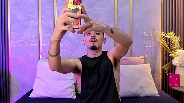 NikoStone  online show from 13, 9, 2025