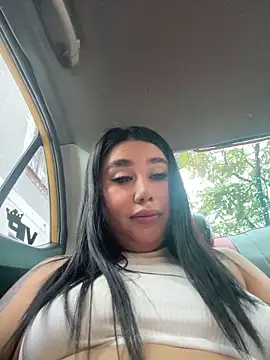 Sophie Dreamss online show from 5, 4, 2026