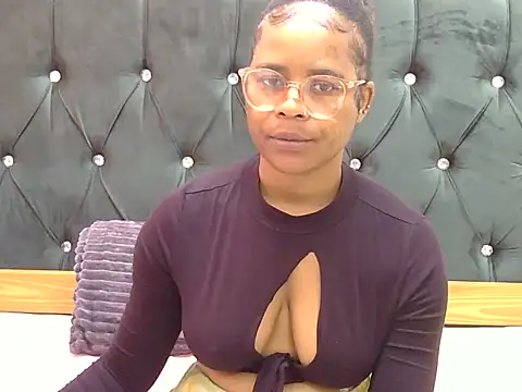 Snapshot of SnowRiderXX chatting on 23, 9, 2025 SnowRiderXX online show from 23, 9, 2025