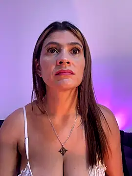 Snapshot of Skarlett_12_ chatting on 24, 11, 2025 Skarlett 12 online show from 24, 11, 2025