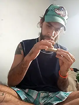 Snapshot of hairy_mannn chatting on 31, 10, 2025 hairy mannn online show from 31, 10, 2025