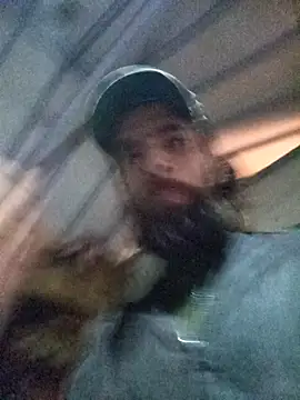 Snapshot of hairy_mannn chatting on 18, 11, 2025 hairy mannn online show from 18, 11, 2025