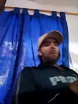 Snapshot of hairy_mannn chatting on 1, 12, 2025 hairy mannn online show from 1, 12, 2025