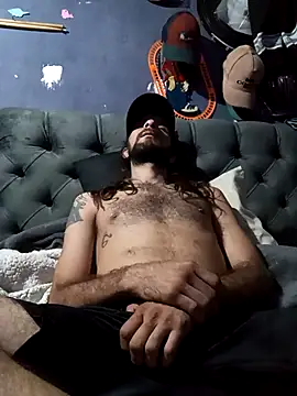 hairy mannn online show from 22, 12, 2025